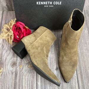 KENNETH COLE NEW YORK Roanne Taupe Leather Booties  7.5M